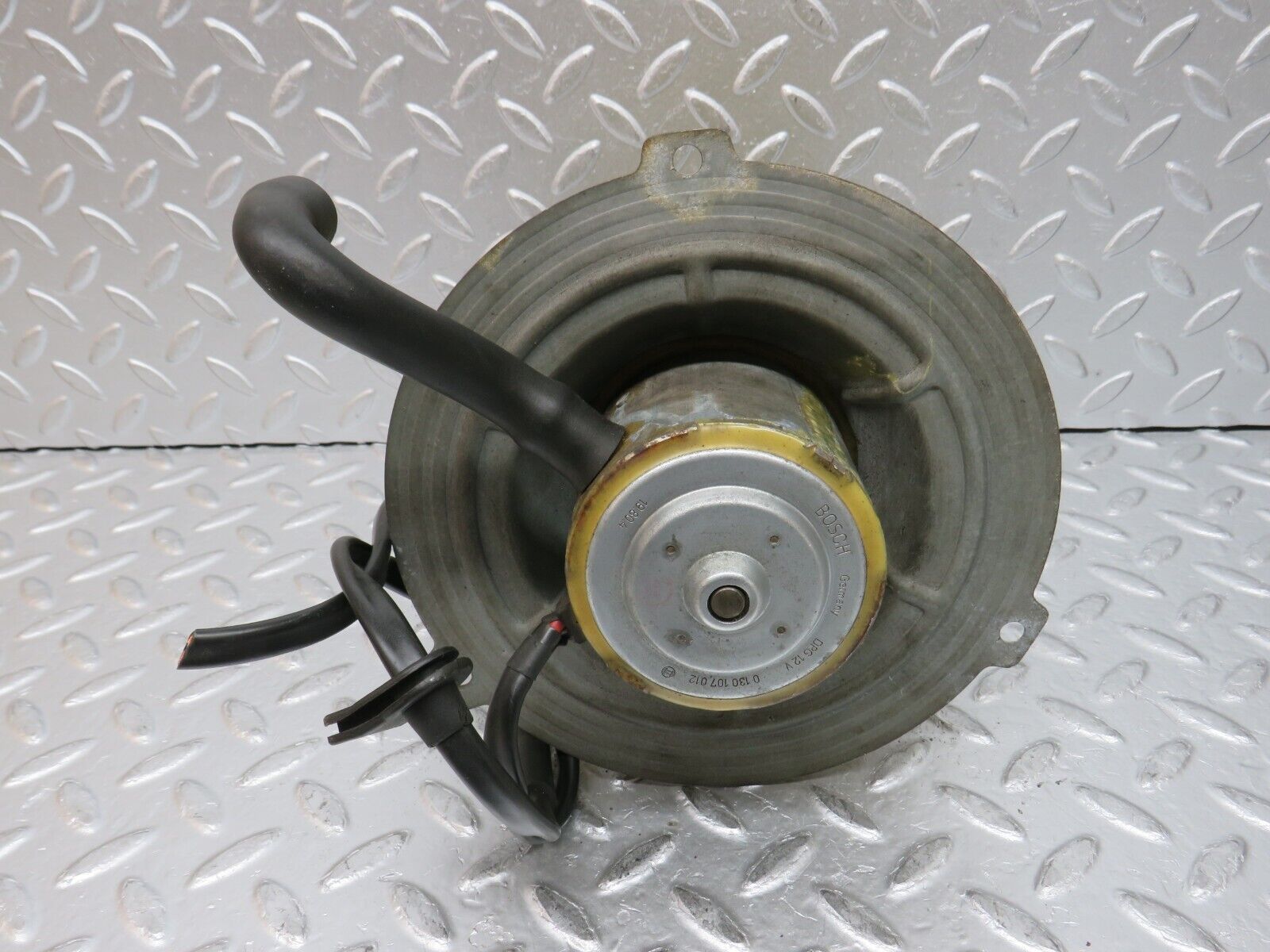 0081 Mercedes-Benz W116 350SE Heater Blower Motor 0130107012