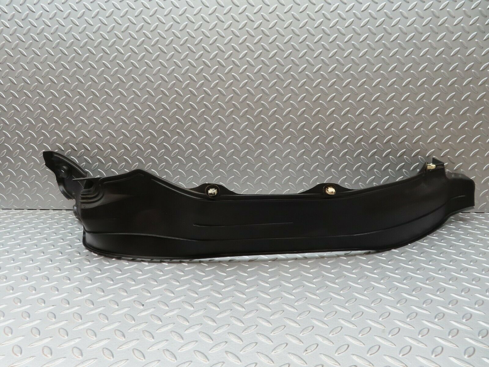 3985 Mercedes-Benz S123 200T Wagon Front Right Plastic Inner Fender Wing 1238840635