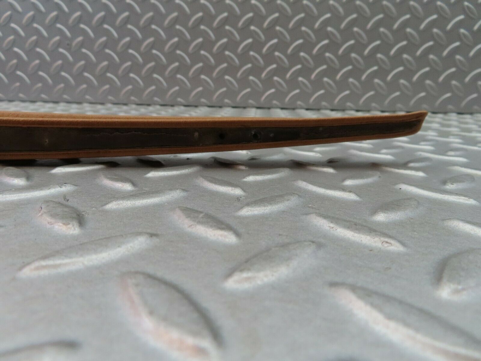 6037 Mercedes-Benz W126 380SE Front Right Door Panel Cover