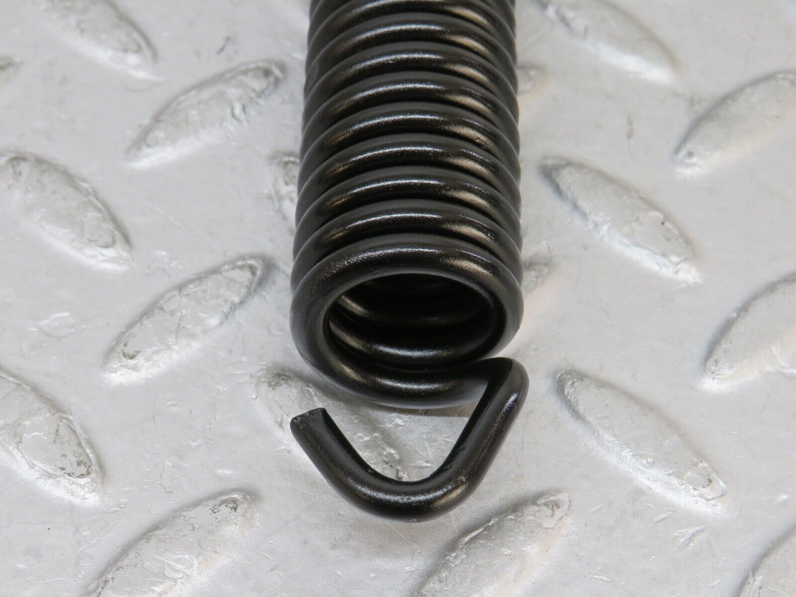 35785 Mercedes-Benz W108 Bonnet Hinge Spring