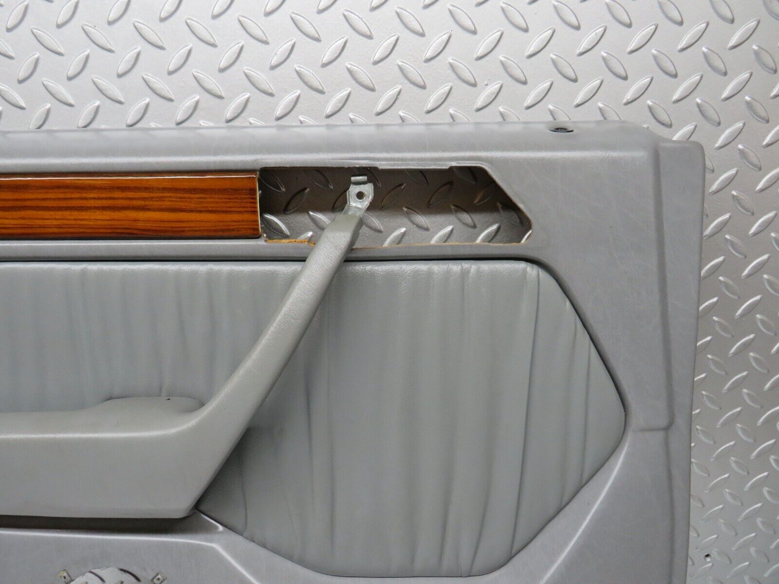 31181 Mercedes-Benz S124 220TE Wagon Rear Left Door Card Grey