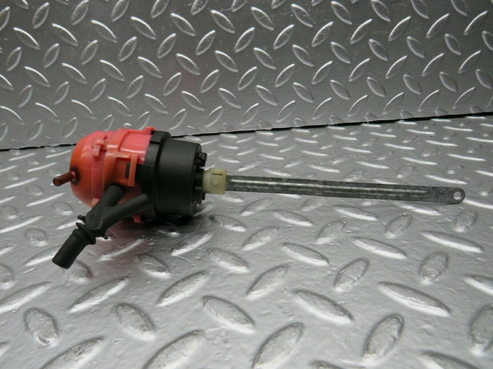 22479 Mercedes-Benz C124 E220 Coupe Heater Box Vacuum Actuator