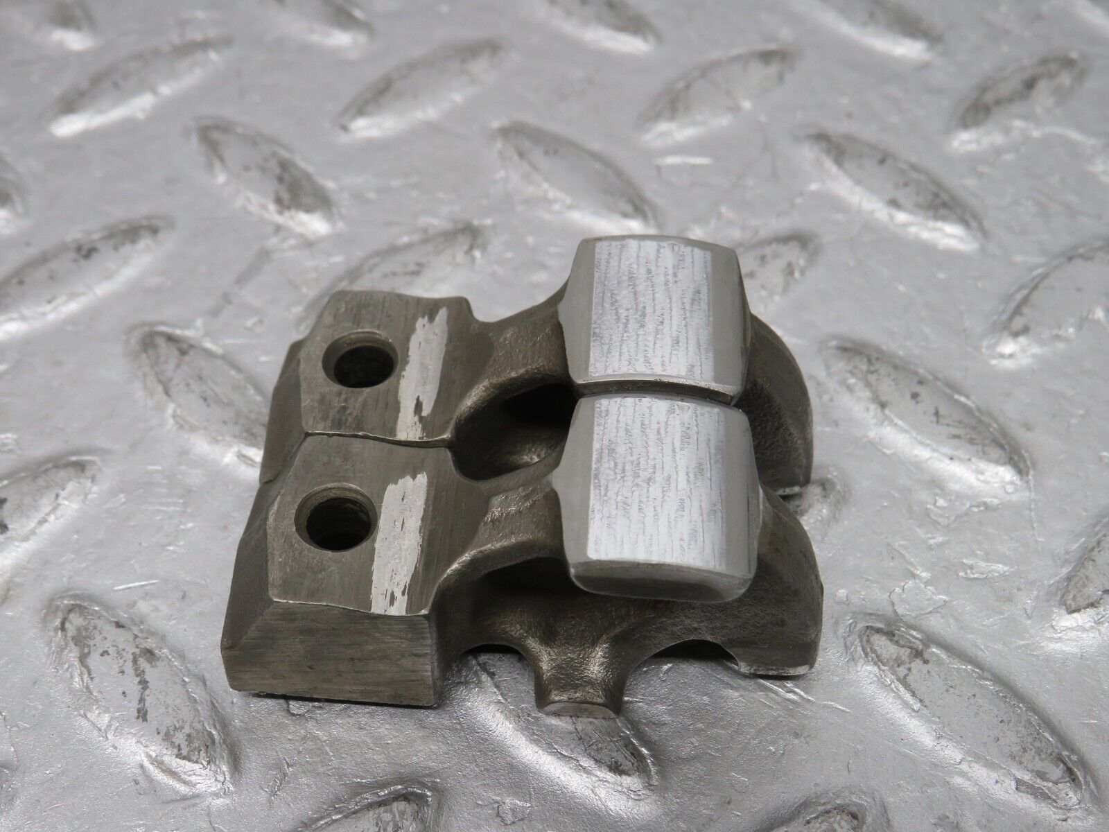 37617 Mercedes-Benz W109 300SEL Valve Rocker Arm With Spring & Tappet