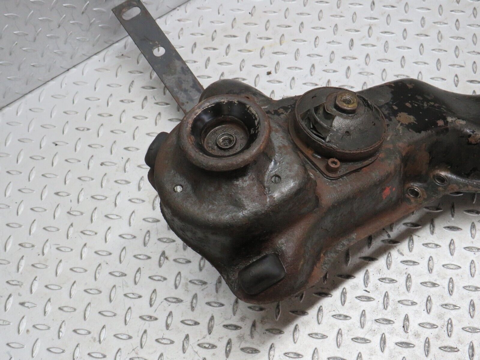 40534 Mercedes-Benz W110 230 Front Subframe Engine Carrier Cradle