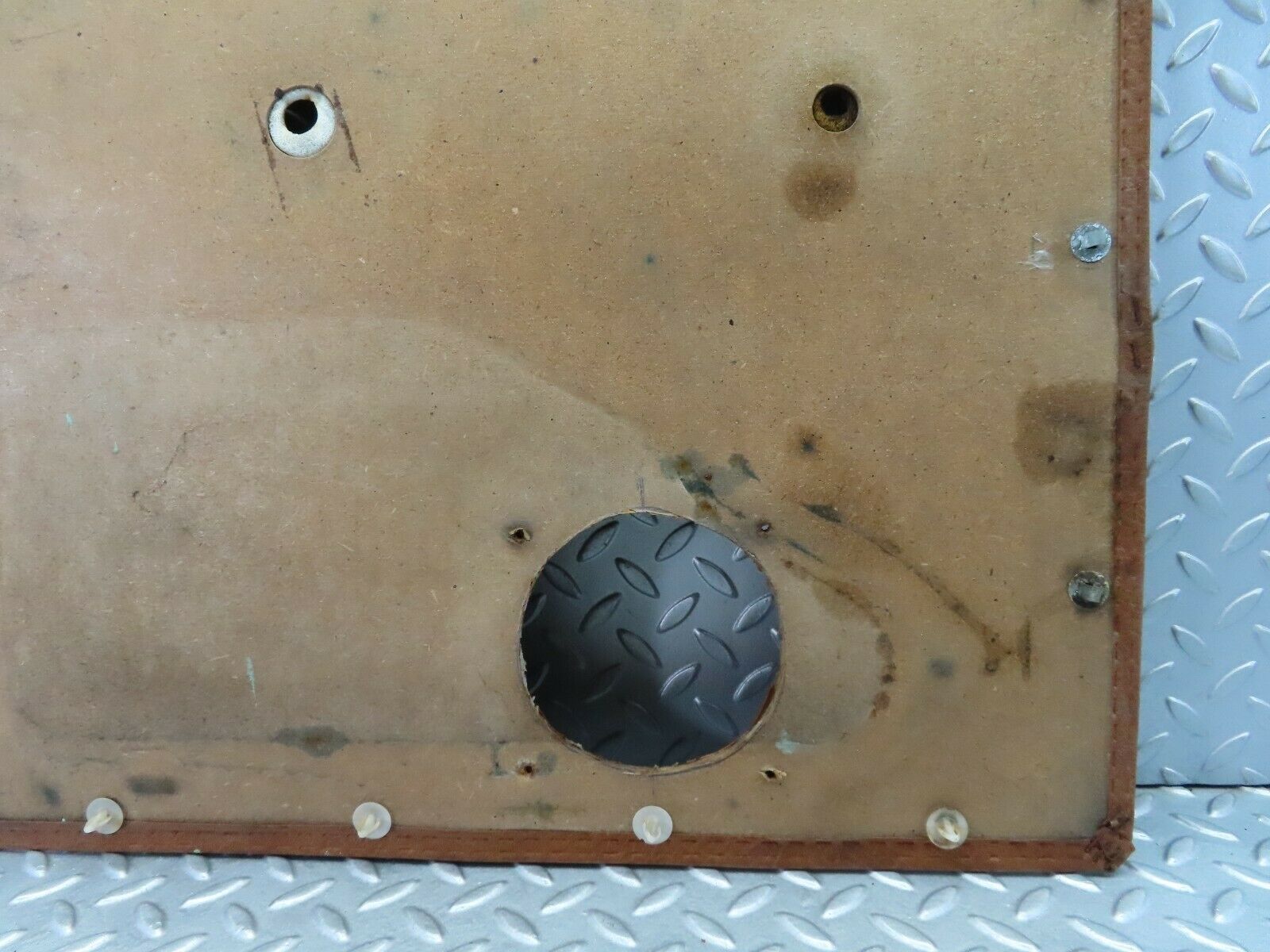 7962 Mercedes-Benz W115 220D Rear Right Door Card