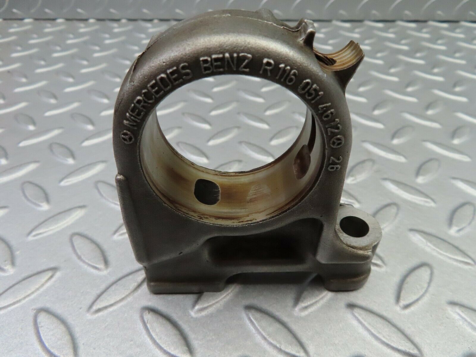 6297 Mercedes-Benz W126 380SE Camshaft Bearing Tower 1160514612