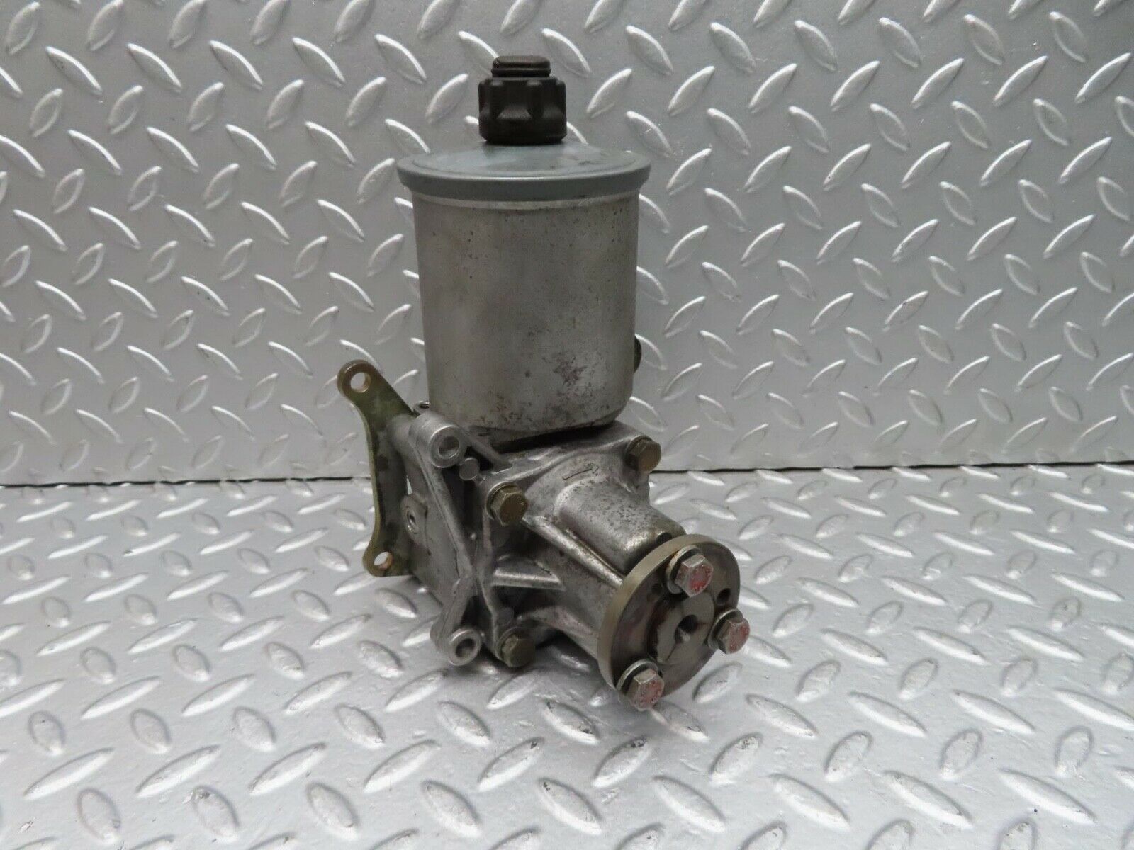 14970 Mercedes-Benz W140 S320 Power Steering Pump 7682501121 1404600580