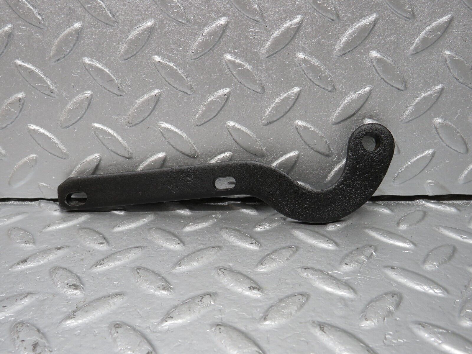 40439 Mercedes-Benz W110 230 Left Bonnet Hinge Support