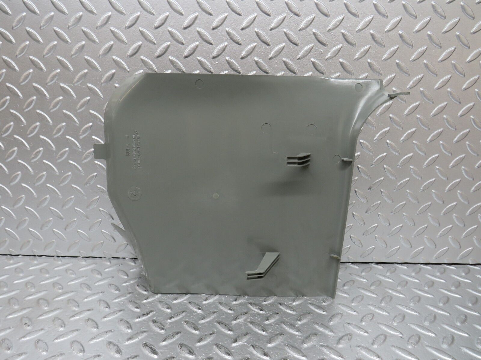 31301 Mercedes-Benz S124 220TE Kick Panel Right Side Grey 1246800306