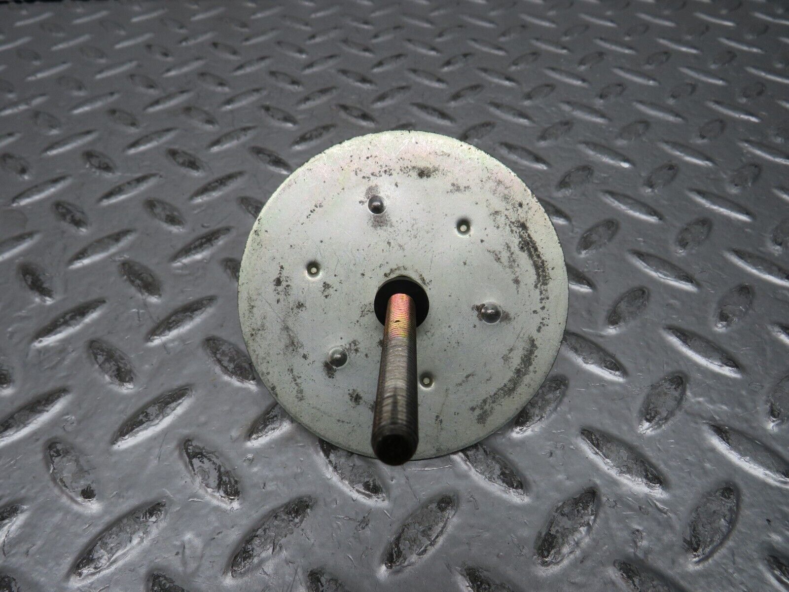 28611 Mercedes-Benz W123 230E Spare Wheel Holder