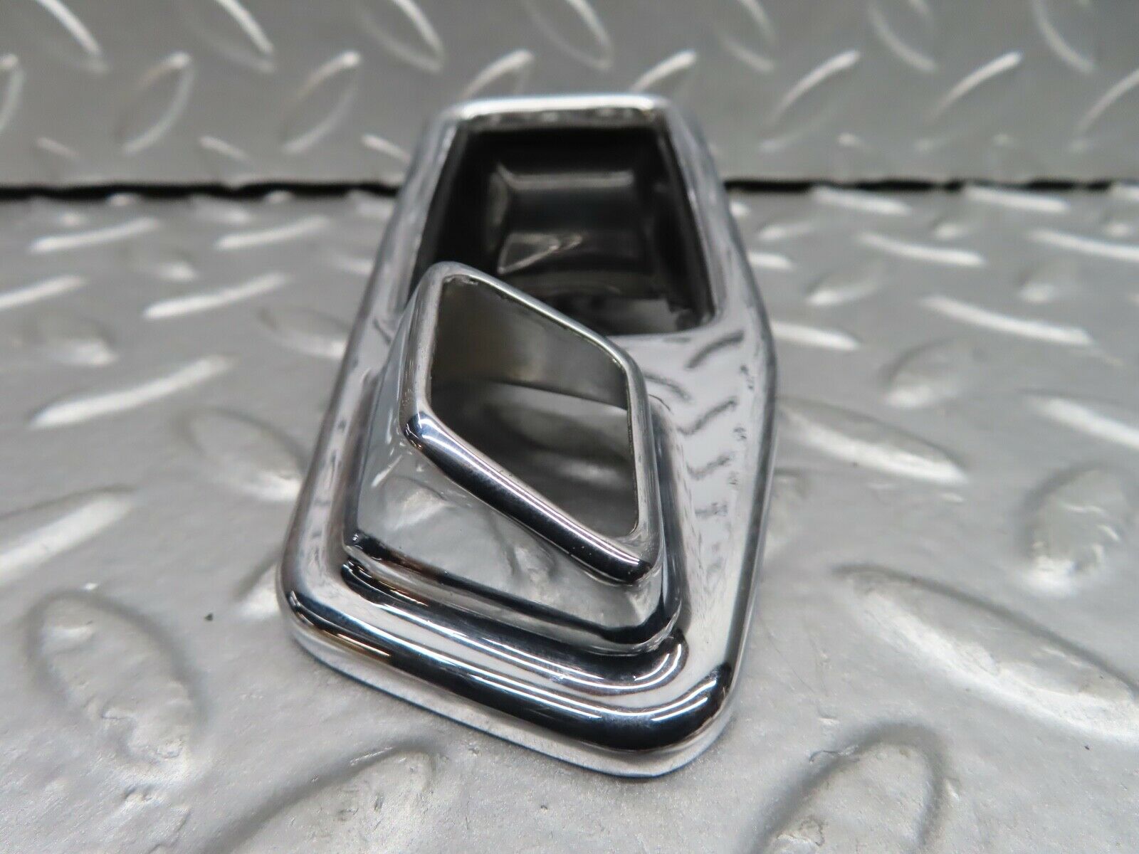 21079 Mercedes-Benz W123 230E Chrome Frame For Door Opener Left 1167660111