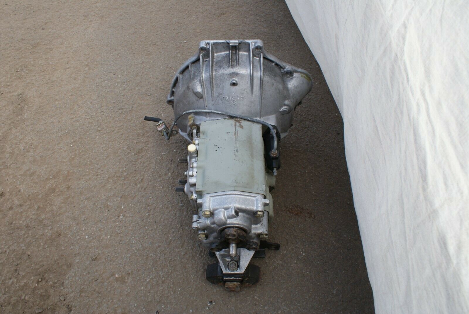 3060 Mercedes-Benz W115 220D Gearbox Manual 4 Speed 1152511001