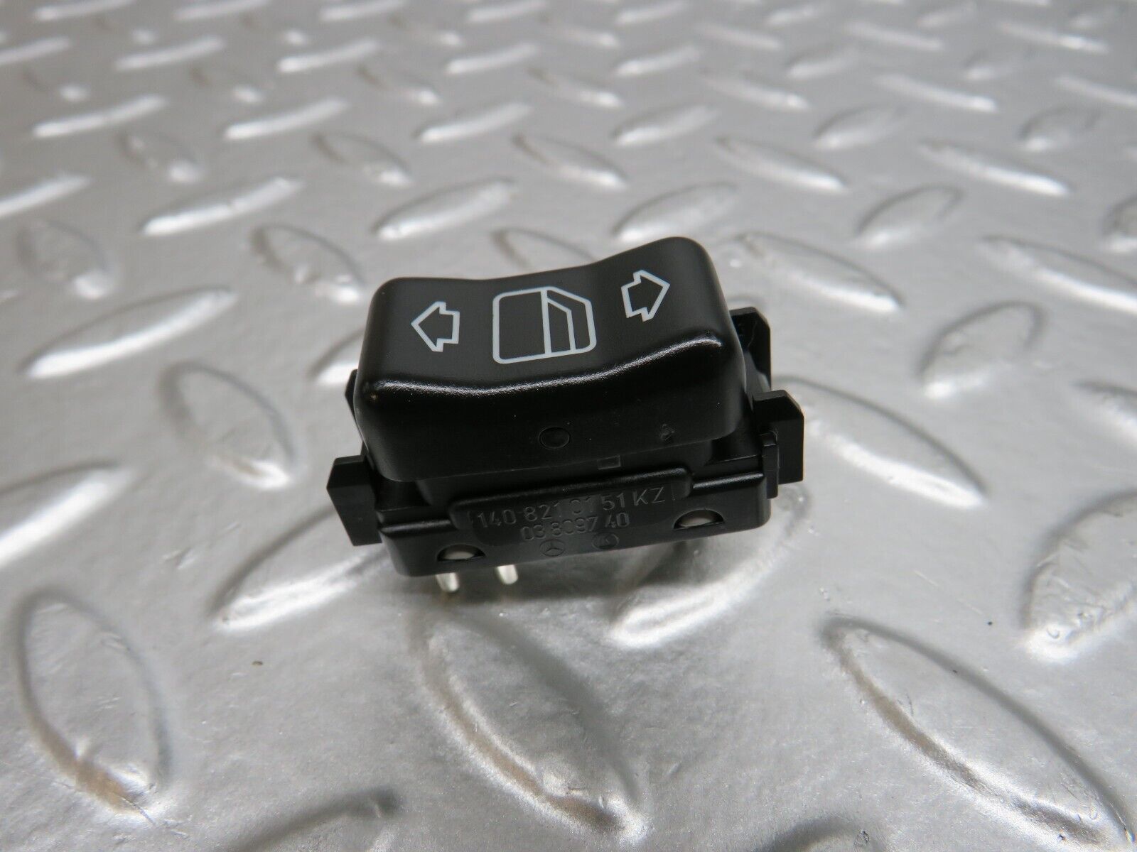 24669 Mercedes-Benz W140 S320 Electric Window Switch Left Side 1408210151