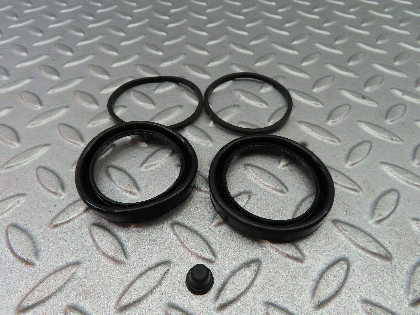 6004 Mercedes-Benz W123 Frenkit Brake Caliper Repair Kit Front 260008