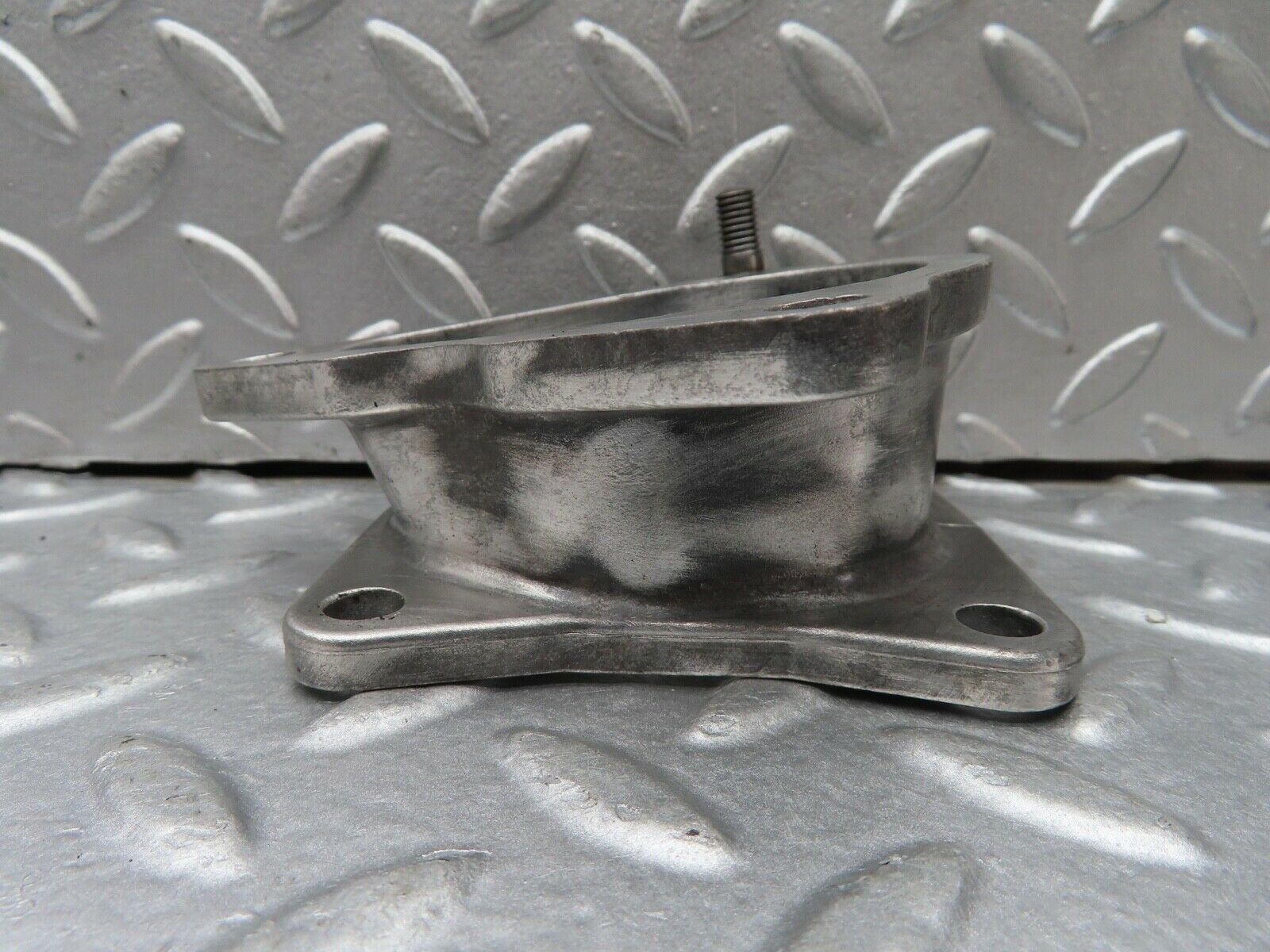 18322 Mercedes-Benz W111 220SE Coupe Brake Booster Flange 1104310245