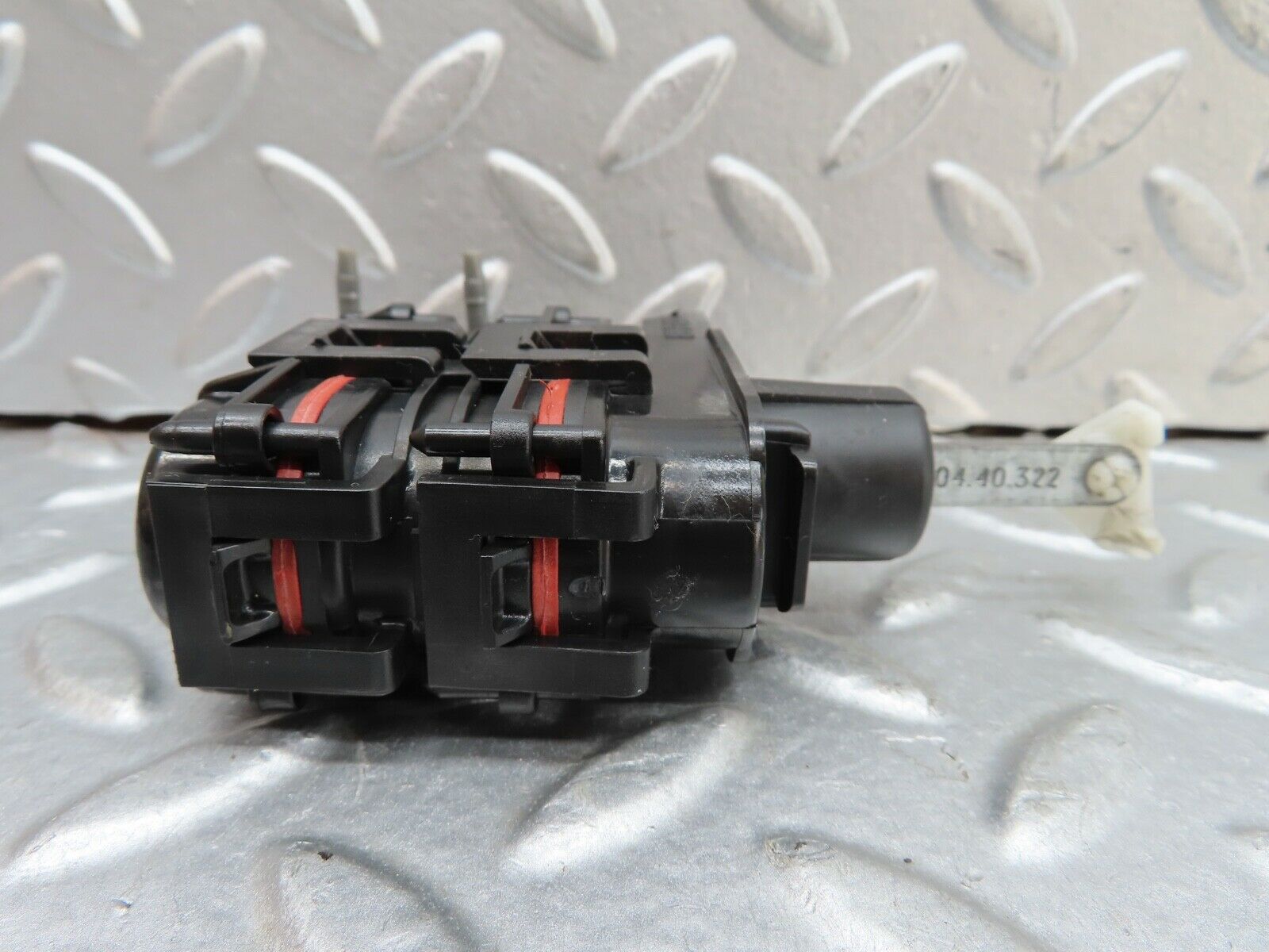 19370 Mercedes-Benz C140 CL420 Coupe Heater Box Vacuum Actuator 9062700252