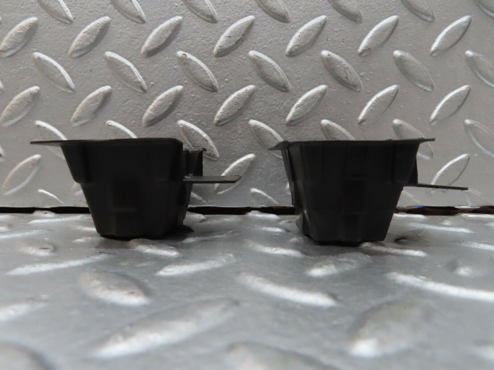 18507 Mercedes-Benz W116 450SEL Rear Window Switch Plastic Pocket 1098210665