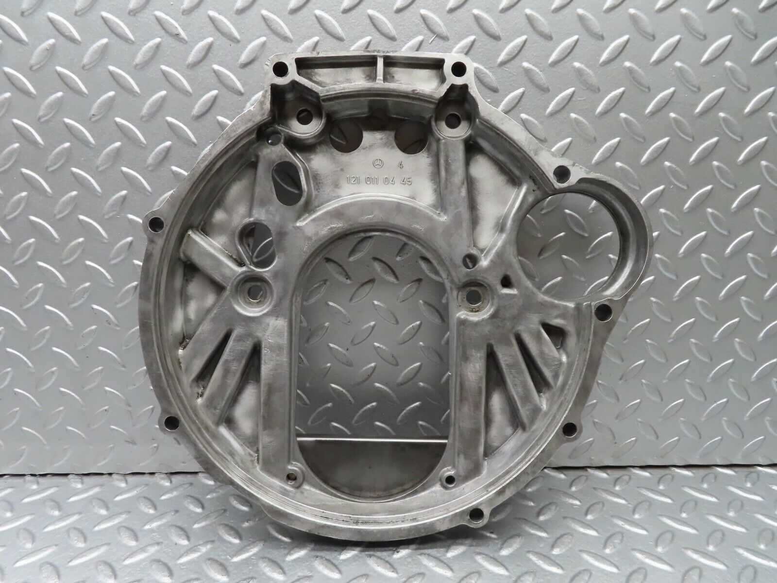 18457 Mercedes-Benz W111 220SE Coupe Gearbox Flange 1210110445