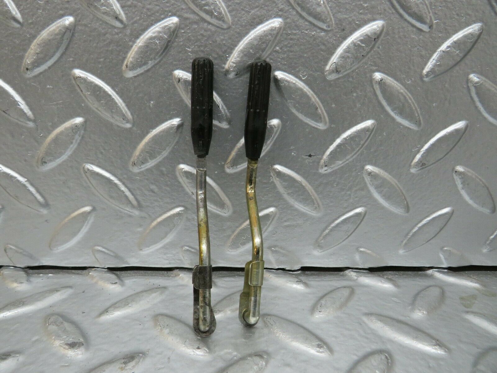 23954 Mercedes-Benz W123 280E Front Door Lock Knob Pair