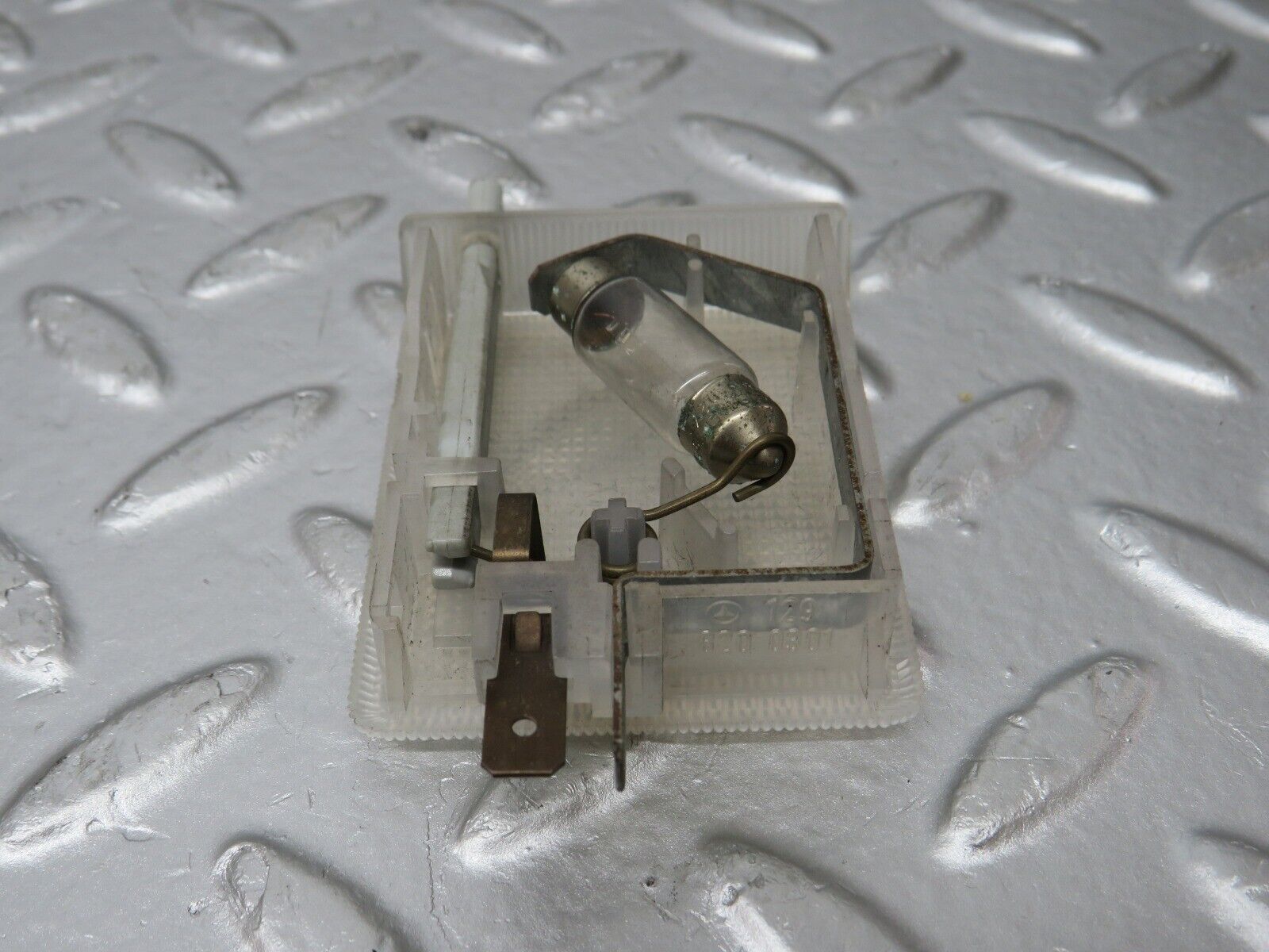 32787 Mercedes-Benz W124 Glove Box Light 1298200301