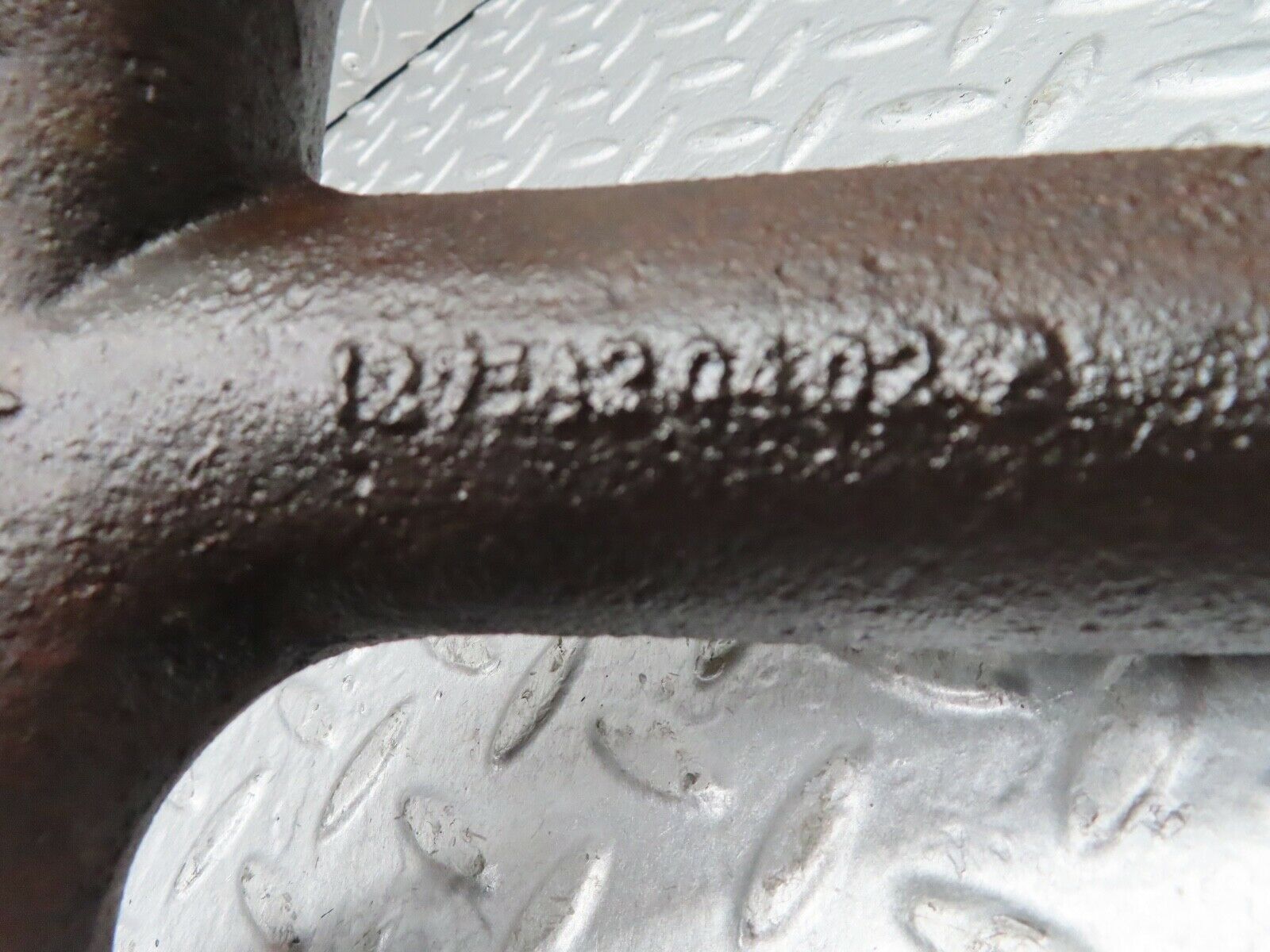 18184 Mercedes-Benz W111 220SE Coupe Exhaust Manifold Cylinder 1-3 1271420402