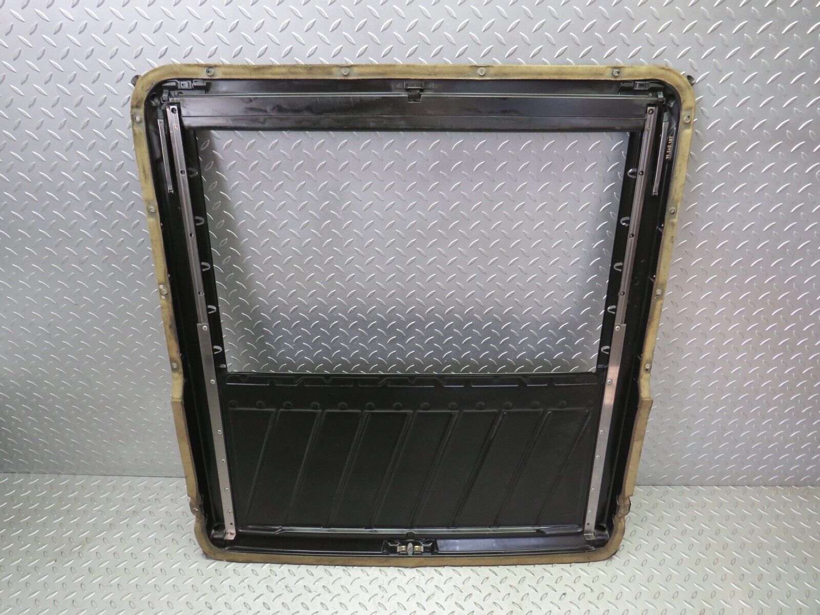 33867 Mercedes-Benz W201 190E 2.0L Power Sunroof Frame 2017800144