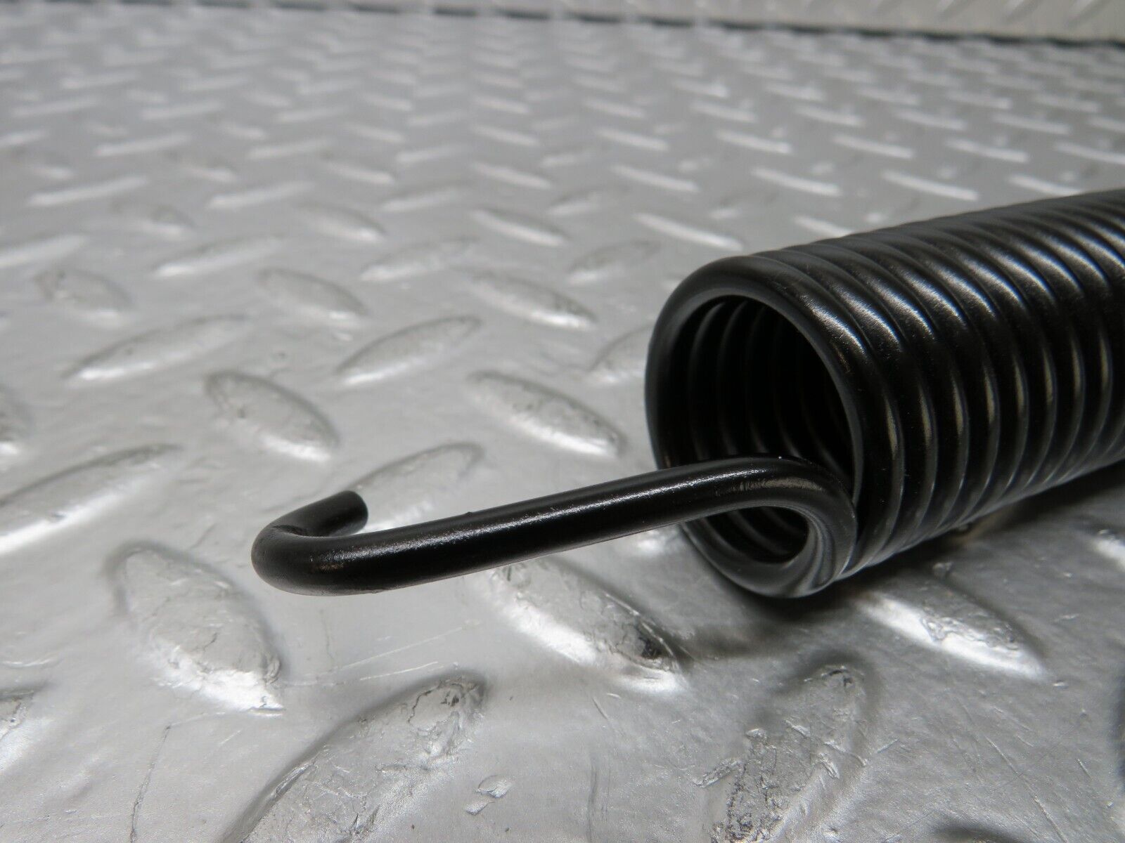 25511 Mercedes-Benz W123 200 Trunk Lid Hinge Spring