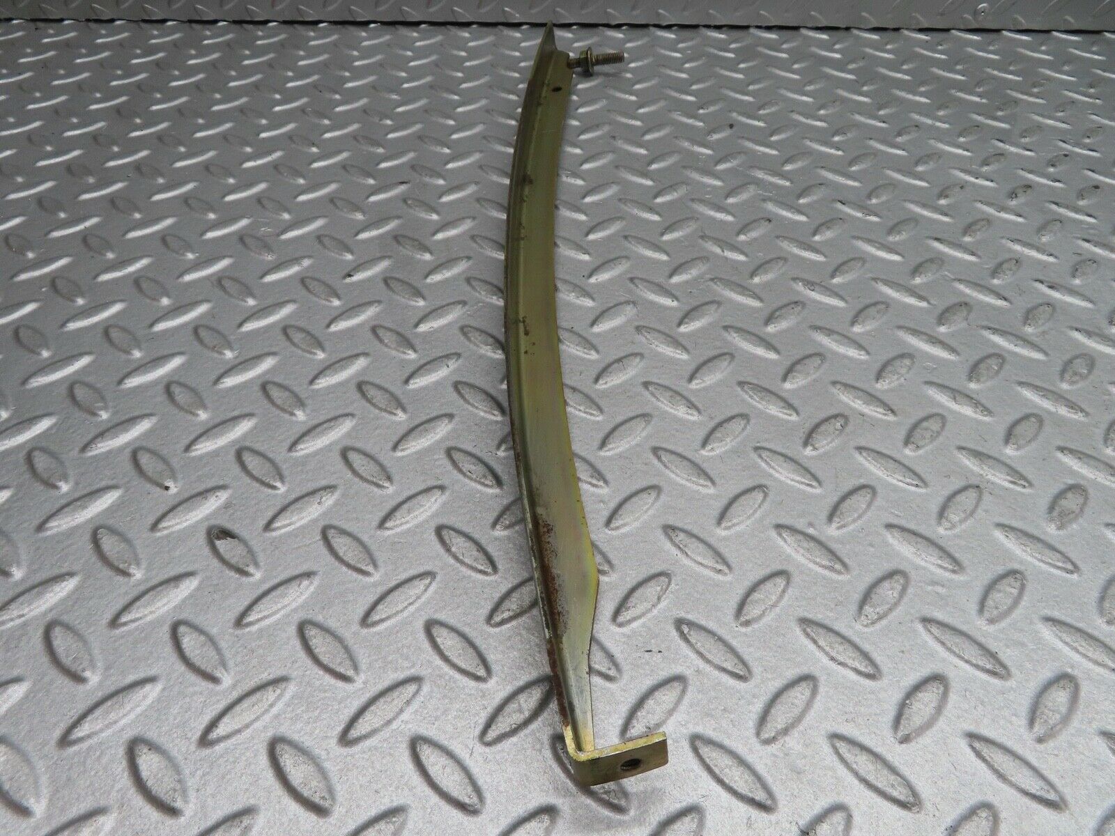 17069 Mercedes-Benz C123 280CE Coupe Left Door Window Channel