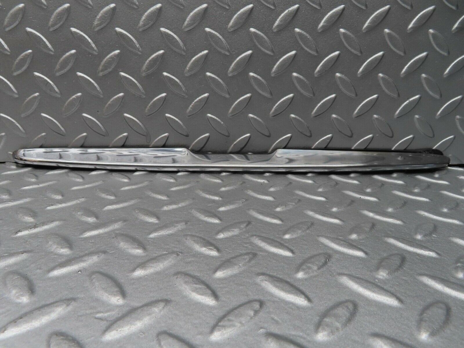 14122 Mercedes-Benz C107 280SLC Trunk Chrome Handle Moulding 1077580202