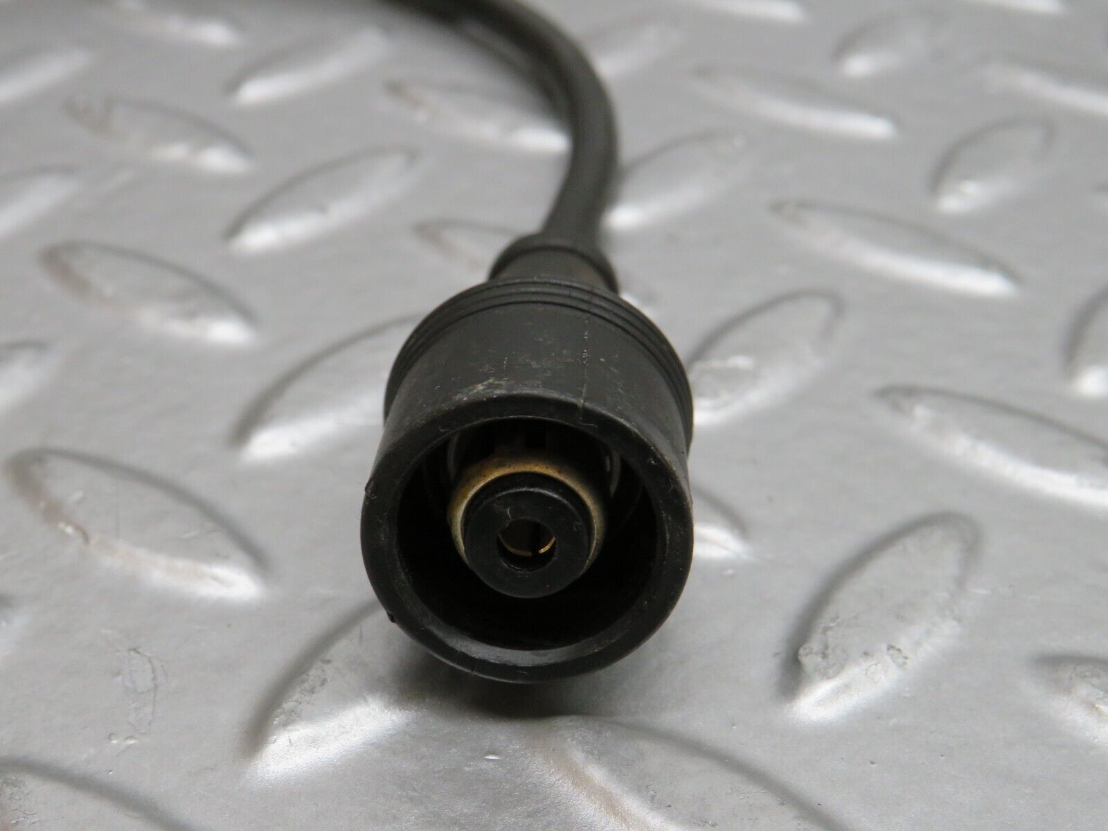 29591 Mercedes-Benz W124 230E ABS Sensor 0265001110