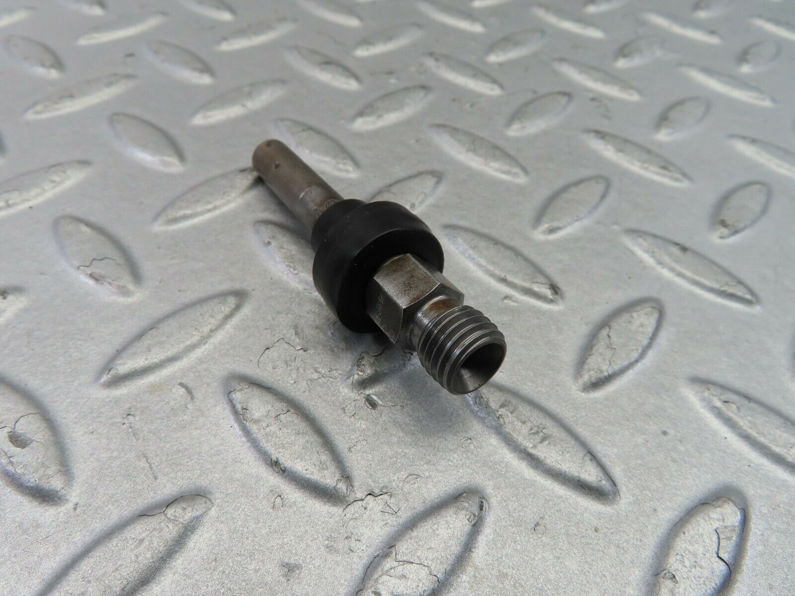 7786 Mercedes-Benz S123 230TE Wagon Fuel Injector Bosch 0437502010