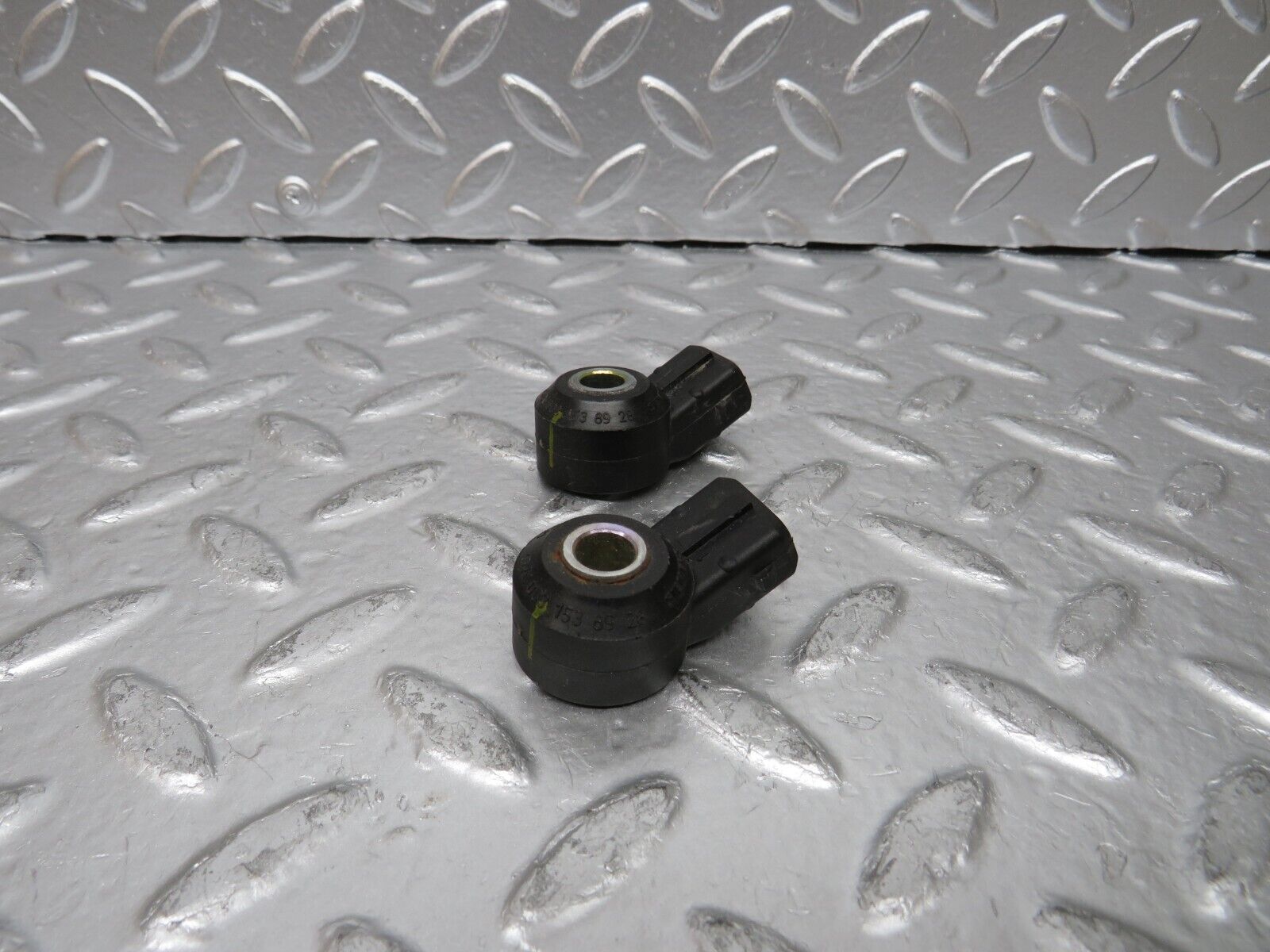 24906 Mercedes-Benz W140 S320 Knock Sensor Siemens Pair 0031538928