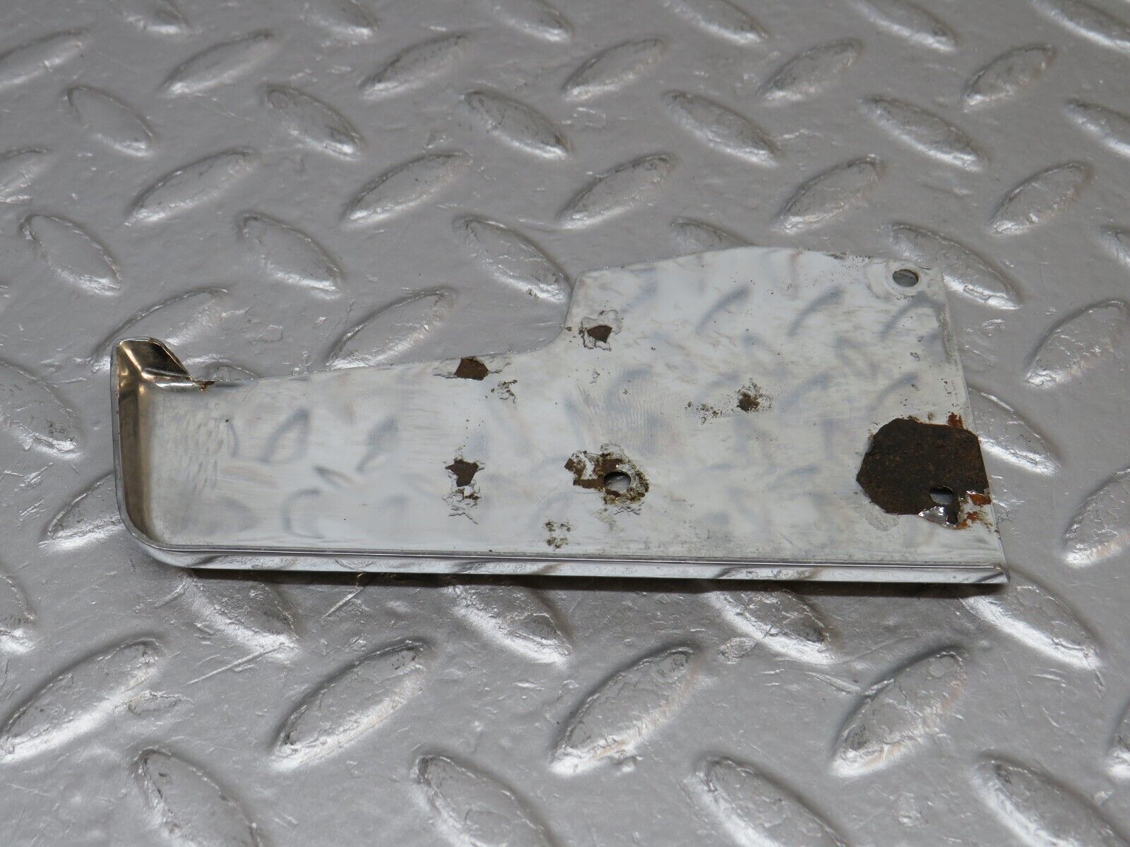 38263 Mercedes-Benz R129 280SL Coupe Left Door Chrome Cover