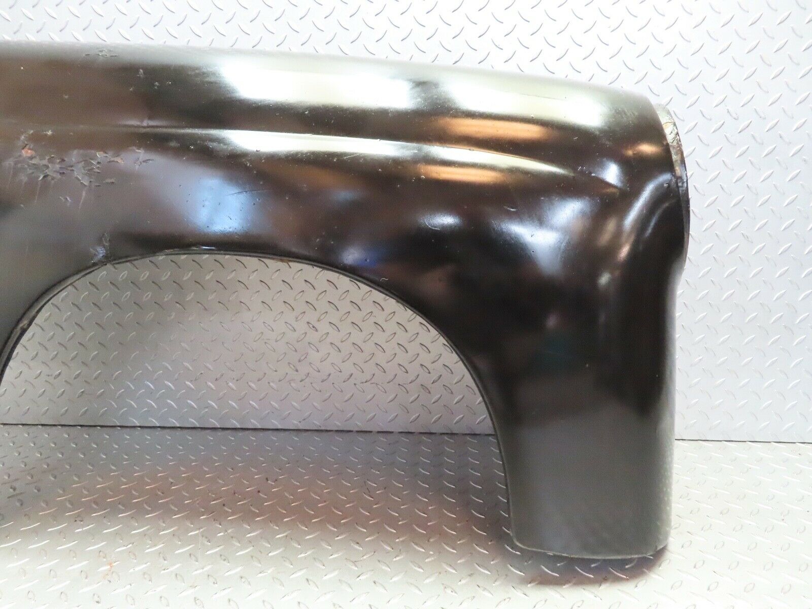 18988 Mercedes-Benz W121 190b Ponton Front Right Wing Fender