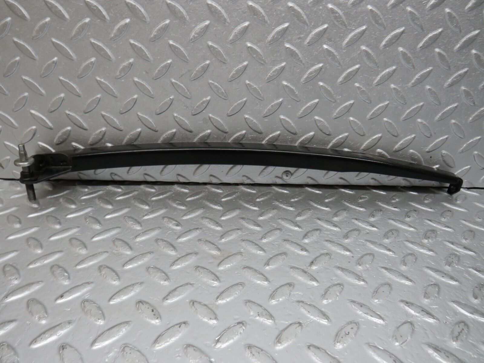 39661 Mercedes-Benz R129 320SL Coupe Right Door Rear Window Channel