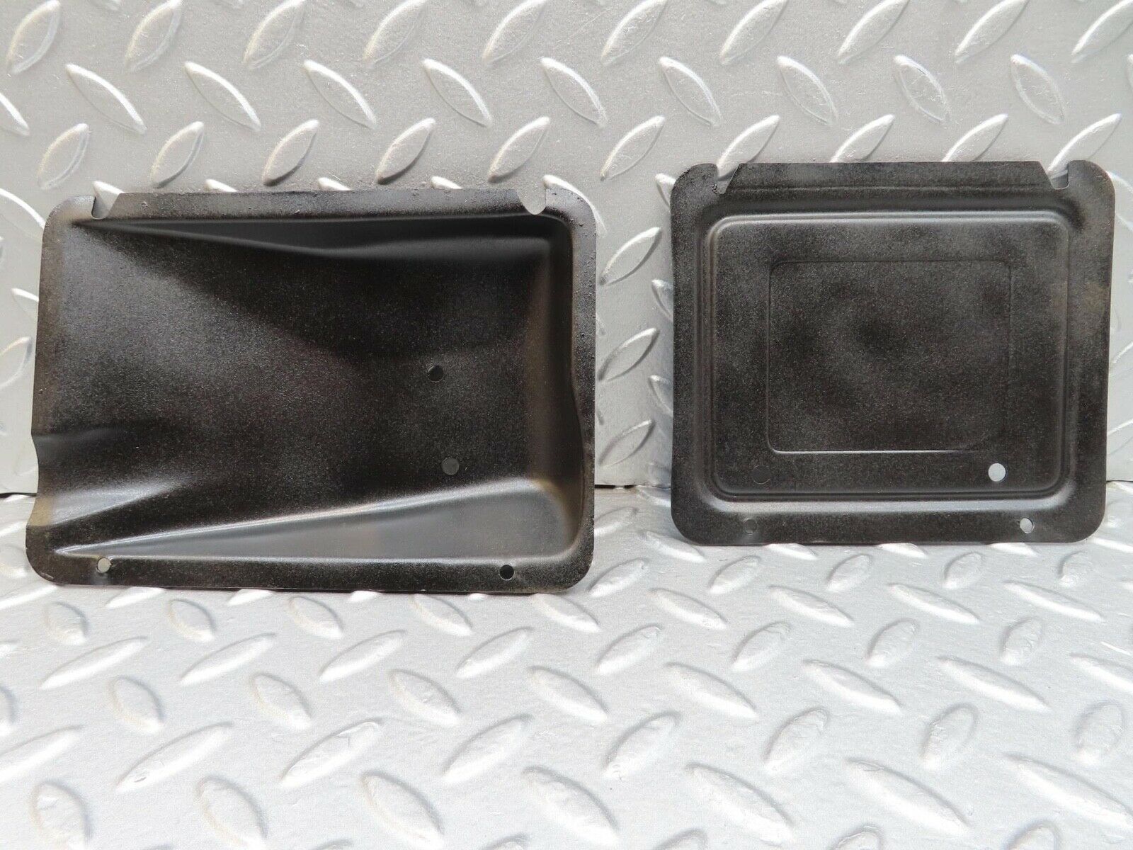 13981 Mercedes-Benz C107 280SLC Trunk Boot Access Panels