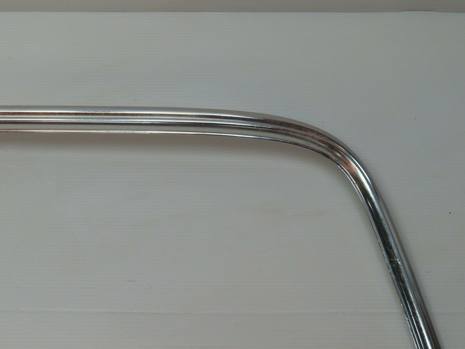 4477 Mercedes-Benz W123 230E Rear Windscreen Chrome Trim