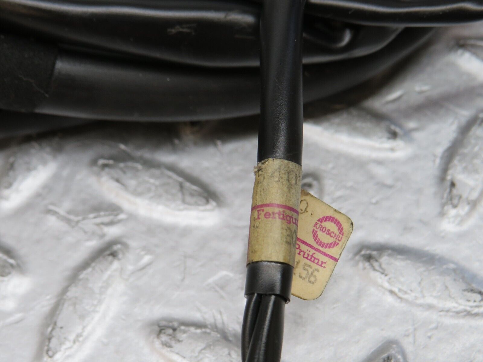 36842 Mercedes-Benz R129 300SL-24 Front Left Electric Seat Wiring 1295401310