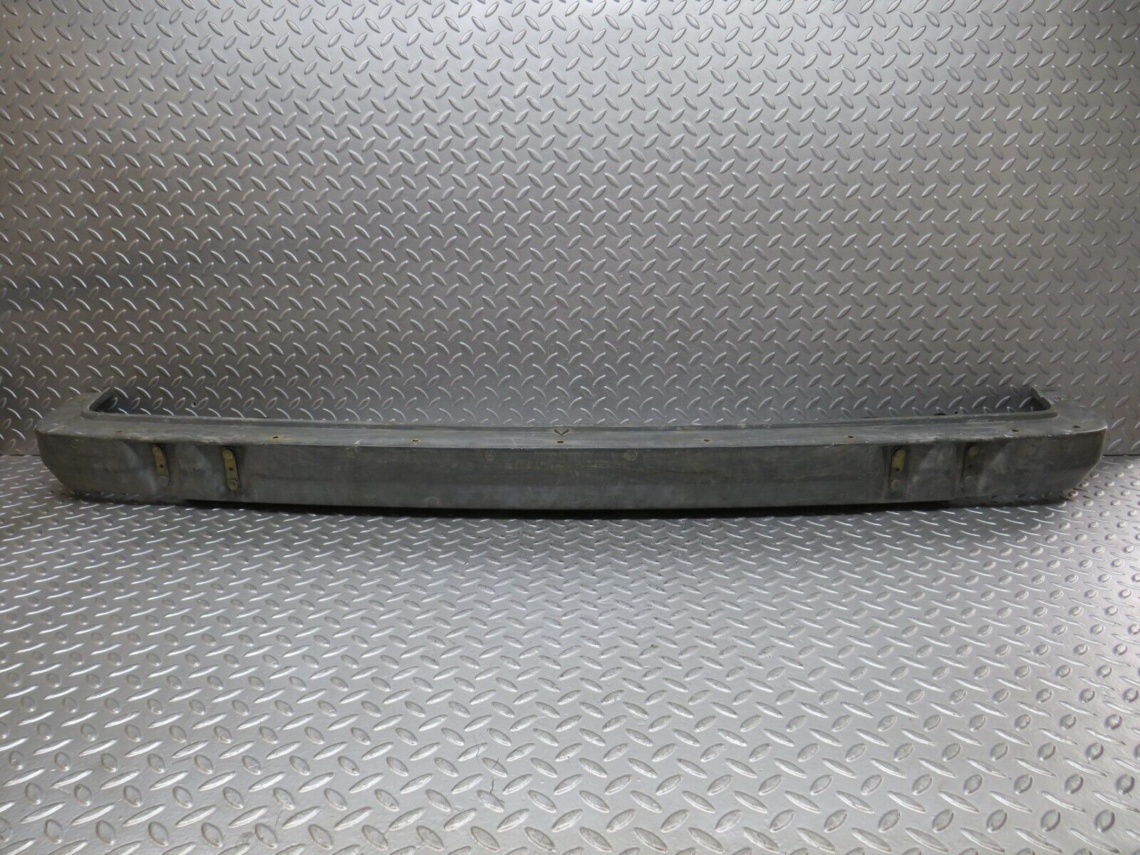 36313 Mercedes-Benz W126 420SE Rear Bumper Bracket Reinforcement 1268851105