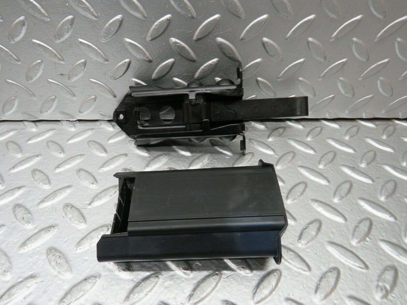 24188 Mercedes-Benz S124 220TE Wagon Door Safety Check Strap