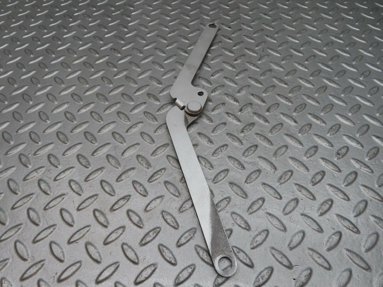 12288 Mercedes-Benz W108 280SE 3.5 Bonnet Hinge Right Side