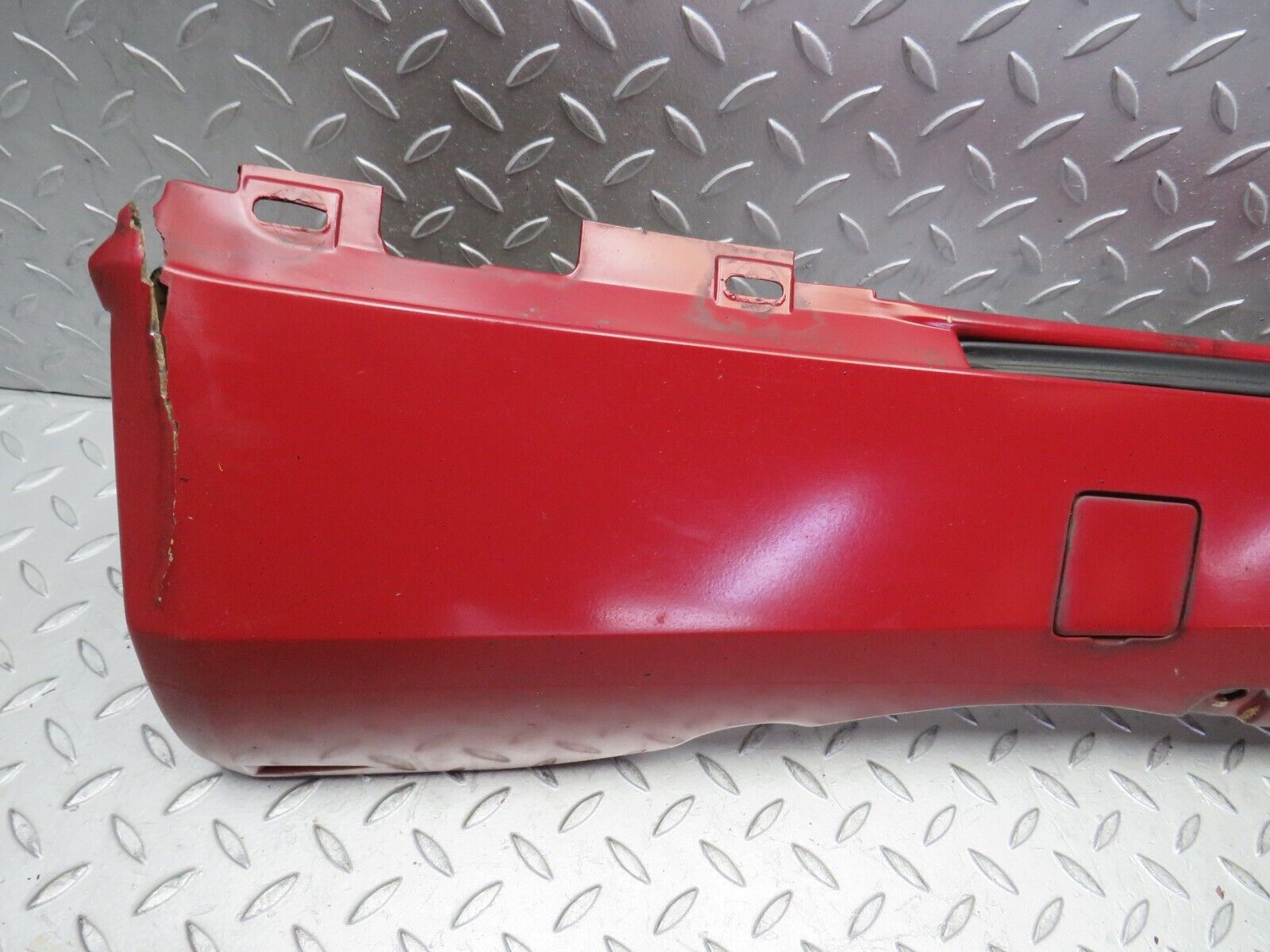 38752 Mercedes-Benz W201 190E 2.6L Side Skirt Left Side 2016906340