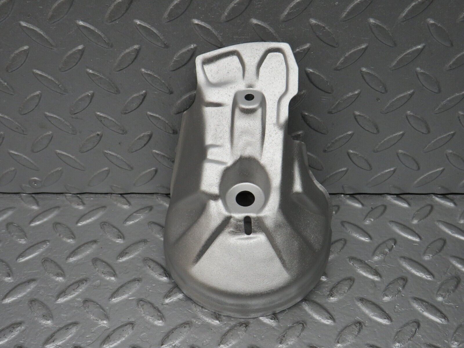 38132 Mercedes-Benz A124 320E Cabriolet Engine Mount Bracket Heat Shield Right Side