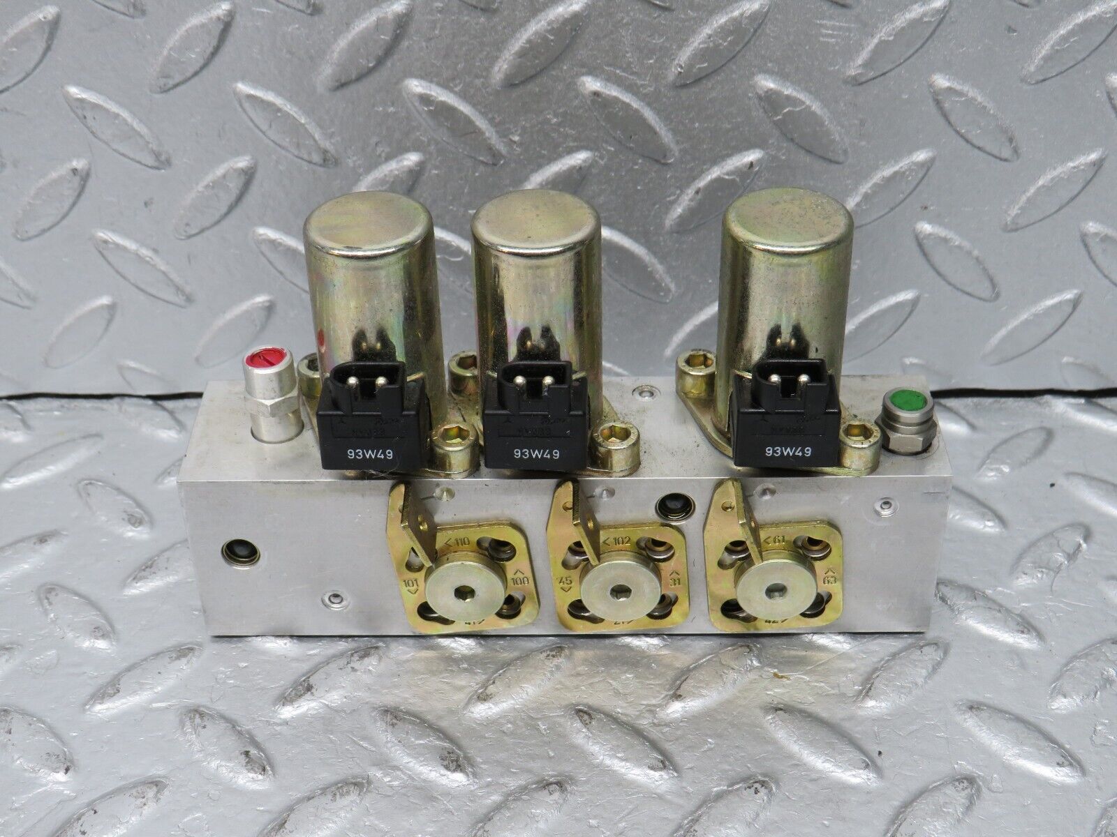 38383 Mercedes-Benz R129 280SL Coupe Roof Hydraulic Valve Right 1298002678