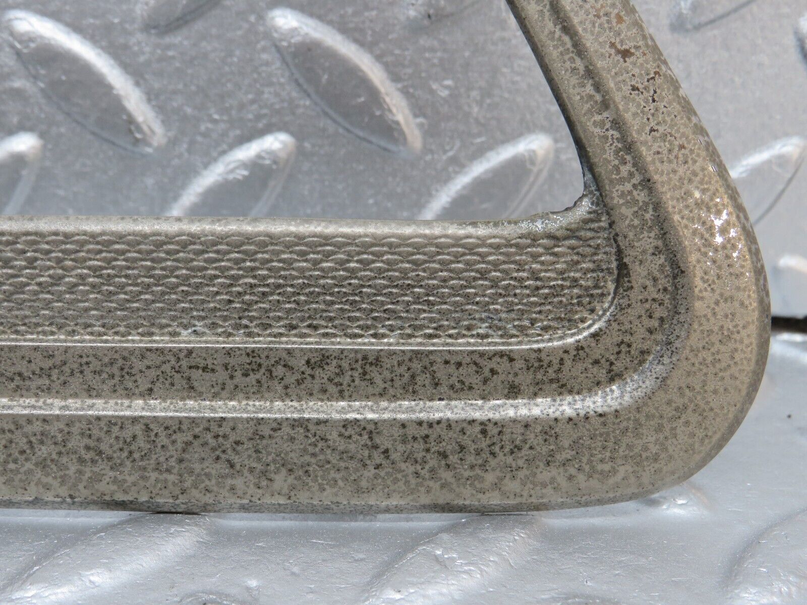 40224 Mercedes-Benz W110 230 C Pillar Chrome Trim Right Side 1116900489