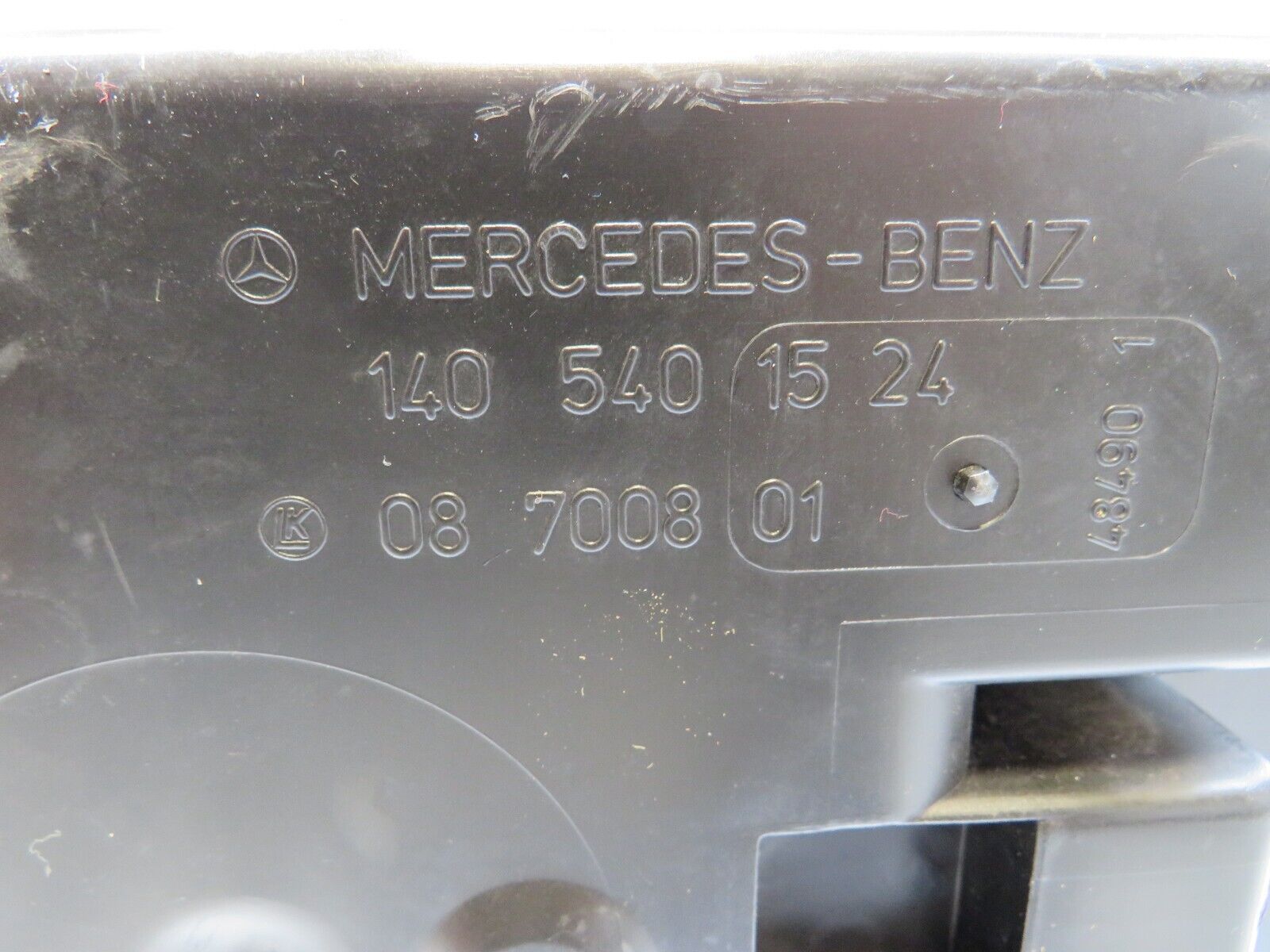 24721 Mercedes-Benz W140 S320 ECU Control Unit Housing 1405401524