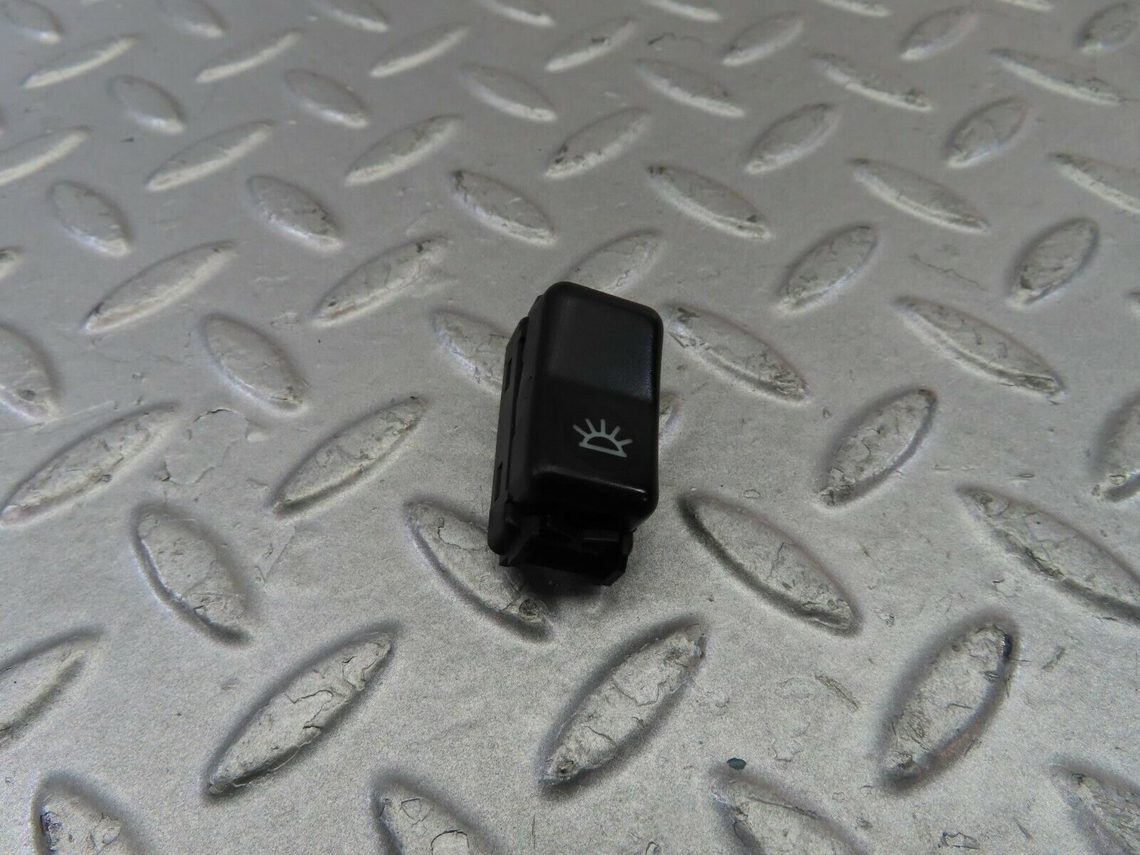 9261 Mercedes-Benz C124 300CE Coupe Rear Interior Light Switch 1248201410