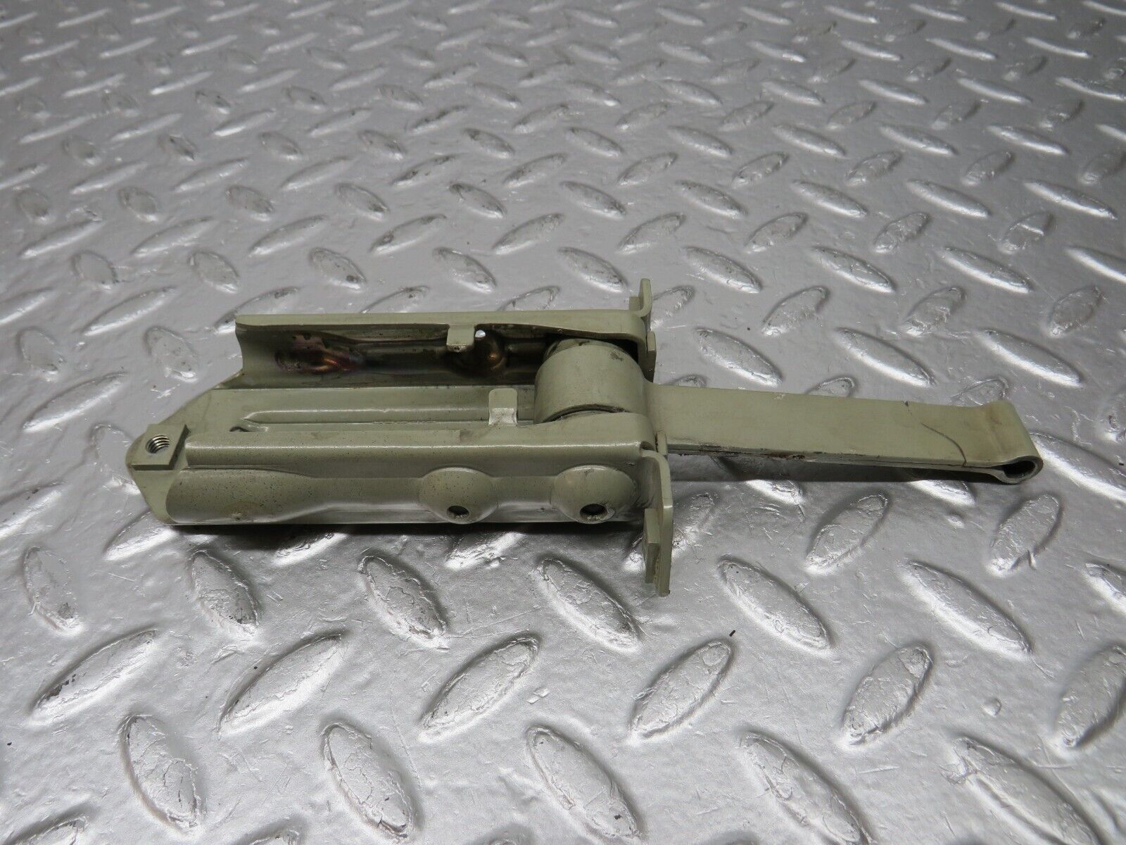 33691 Mercedes-Benz W201 190E 2.0L Door Safety Check Strap