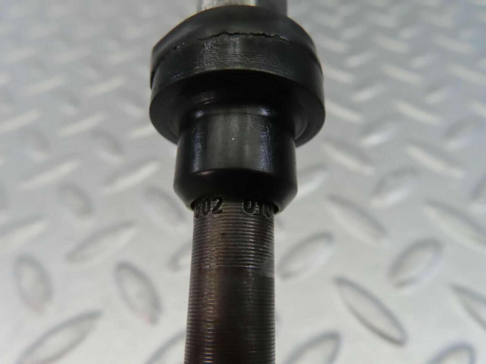 10793 Mercedes-Benz W123 230E Fuel Injector Bosch 0437502010