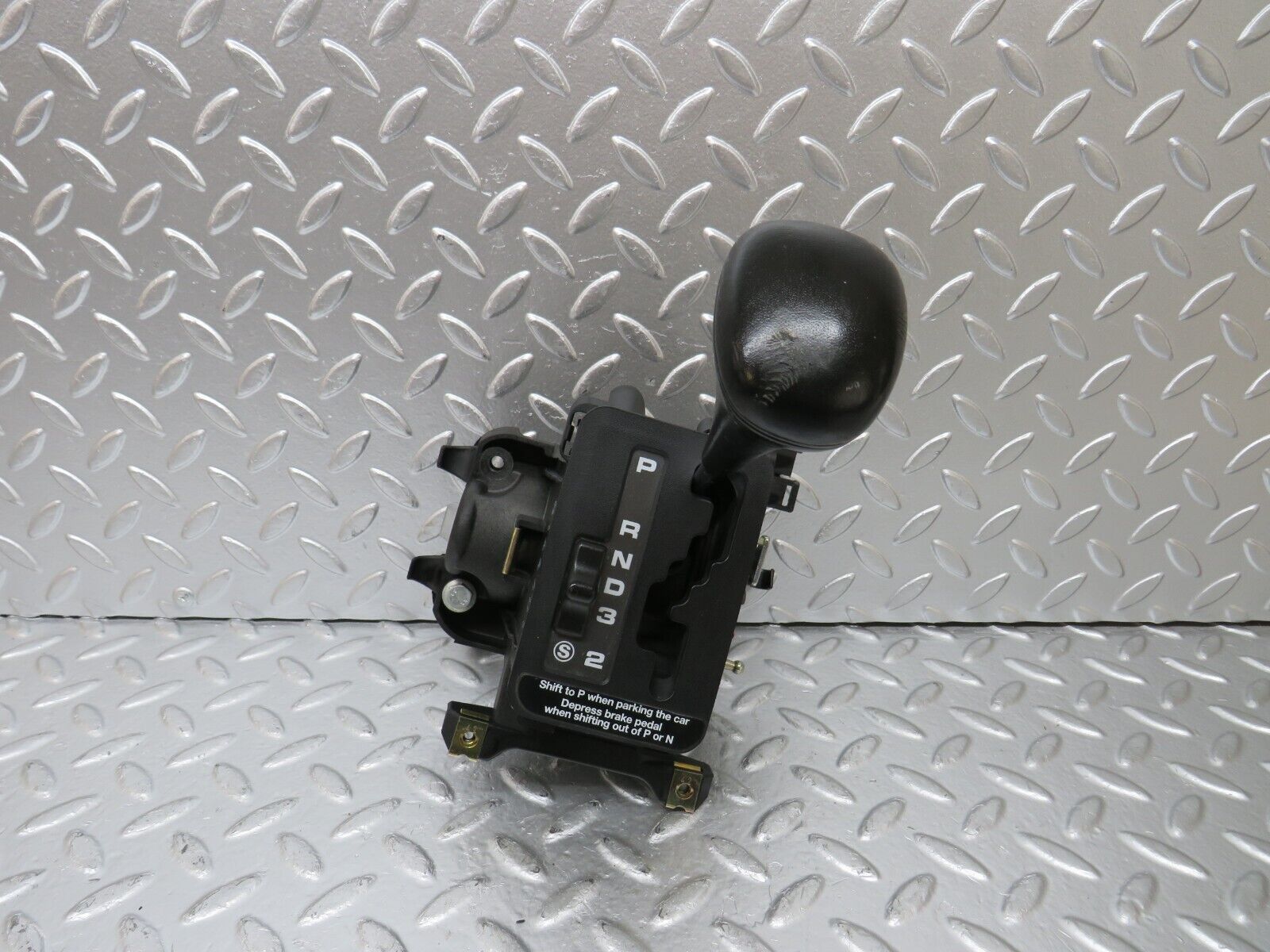 25652 Mercedes-Benz W124 280E Automatic Gear Selector 1292670637